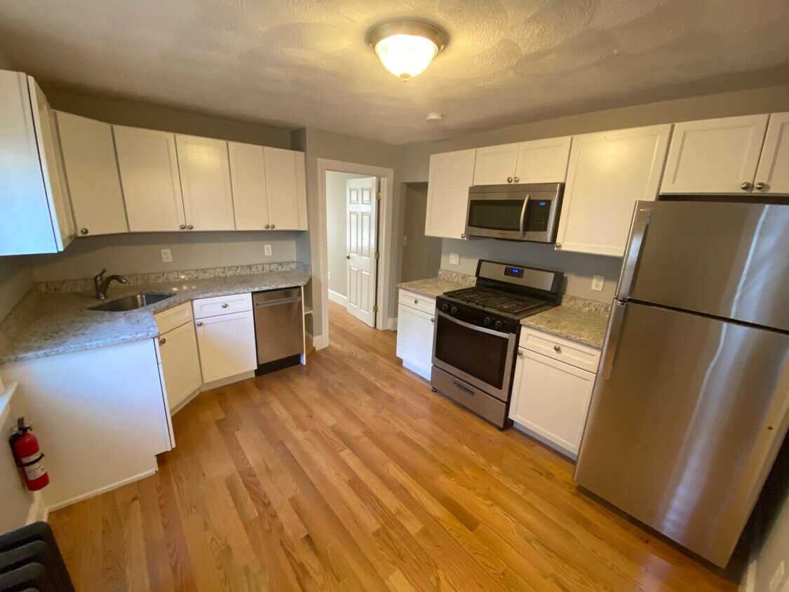 Foto principal - 310 Highland Ave