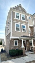 Building Photo - 1071 N Sherman Dr