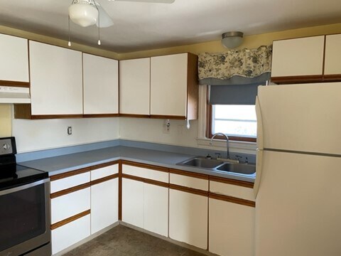 Building Photo - 51 Garfield St