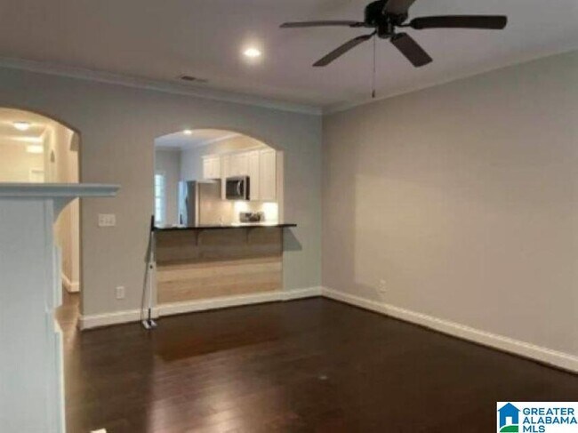 Foto del edificio - 4012 Lennox Rd