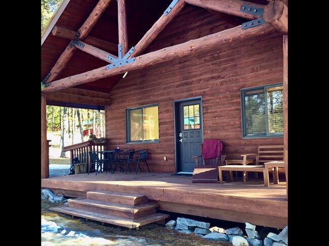 Building Photo - 223 Magnesia Creek Ln