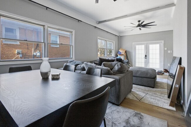 Foto del edificio - Charming 4BR House in Temple Hills