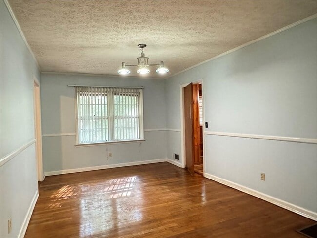 Foto del edificio - 222 Pineview Dr
