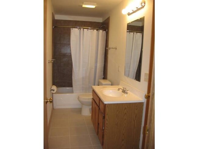 Building Photo - 116 Brooklyn Cir