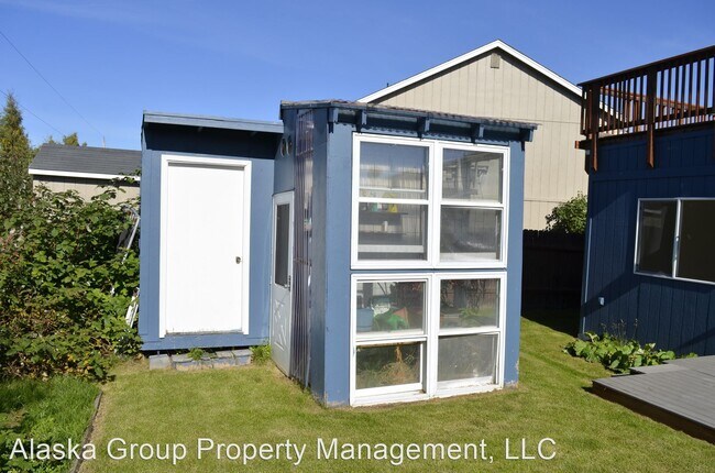 Building Photo - 3 br, 2 bath House - 7402 White Hawk Drive