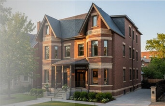 Exterior - 23 Ross