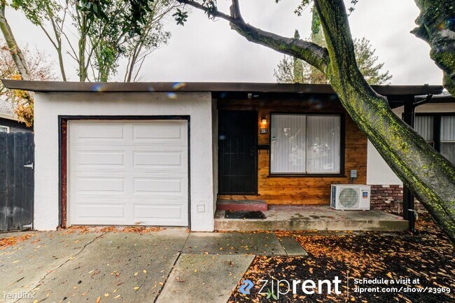 Foto del edificio - 4 br, 1.5 bath House - 615 Poplar Ave, Wes...