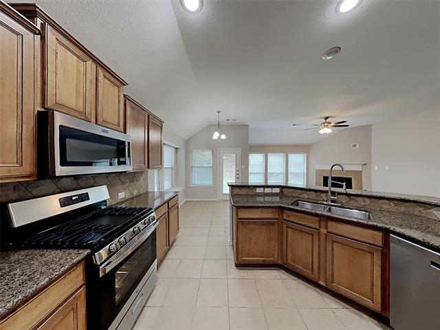 Foto del edificio - 8152 Black Ash Dr