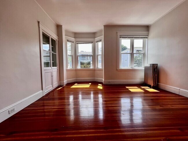 Foto del edificio - 277 Highland Ave