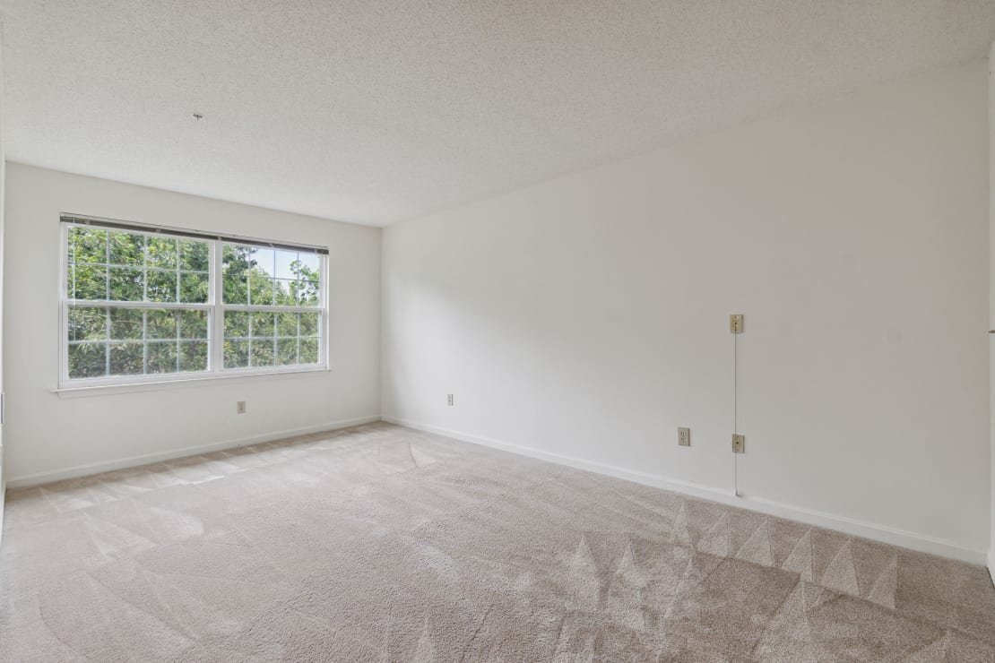 Foto del edificio - 9010 Briarcroft Ln