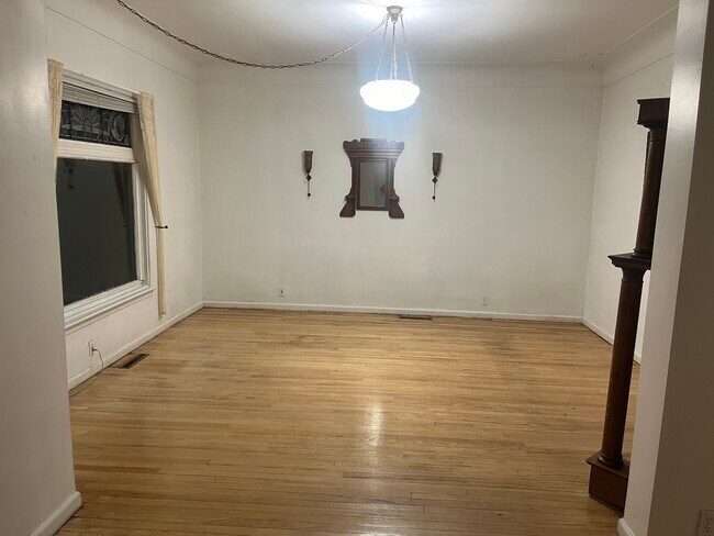 Foto del edificio - 1607 6th St