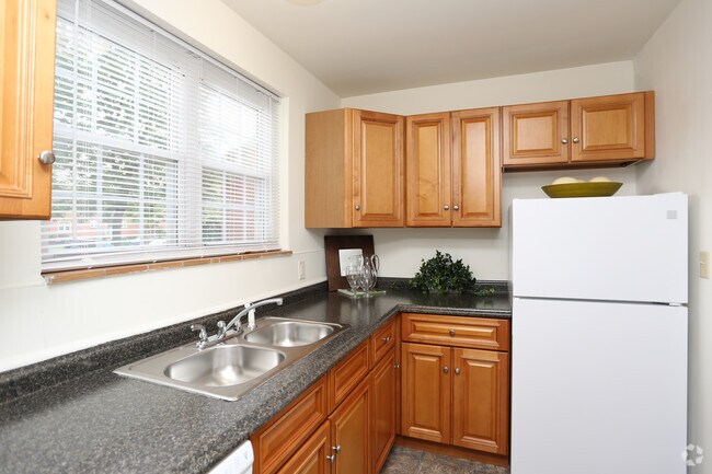 Apartments For Rent Near Daemen College Amherst Ny Student Housing Apartments Com