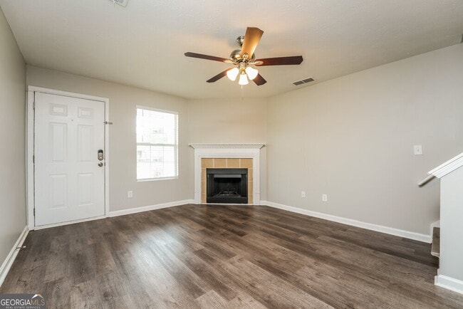 Building Photo - 160 Chandler Fields Dr