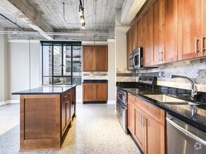 Building Photo - 710 Colorado St