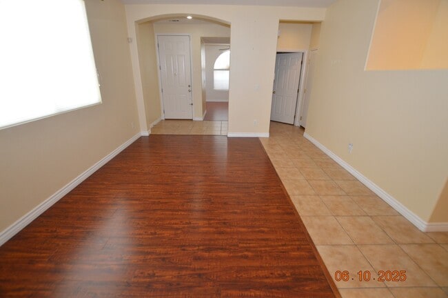 Building Photo - 5541 Sterling Valley Ct