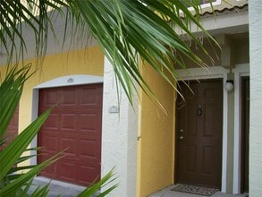 Building Photo - 5552 Bentgrass Dr