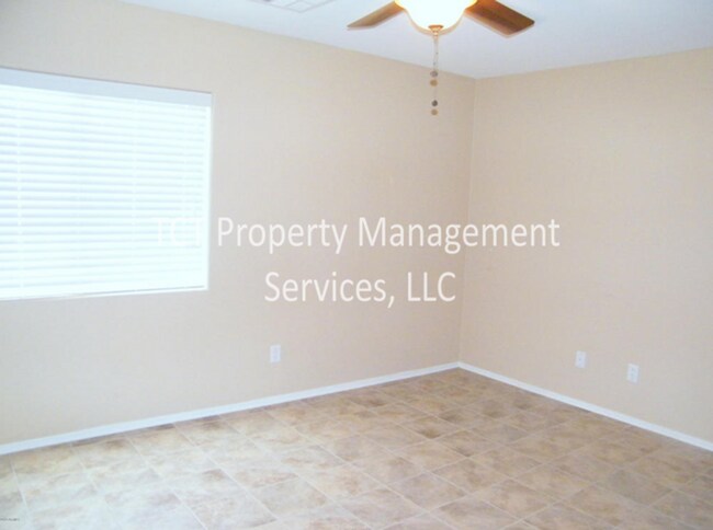 Foto del edificio - 3Bed/2 Bath Cul-de-sac home in Windmill Village