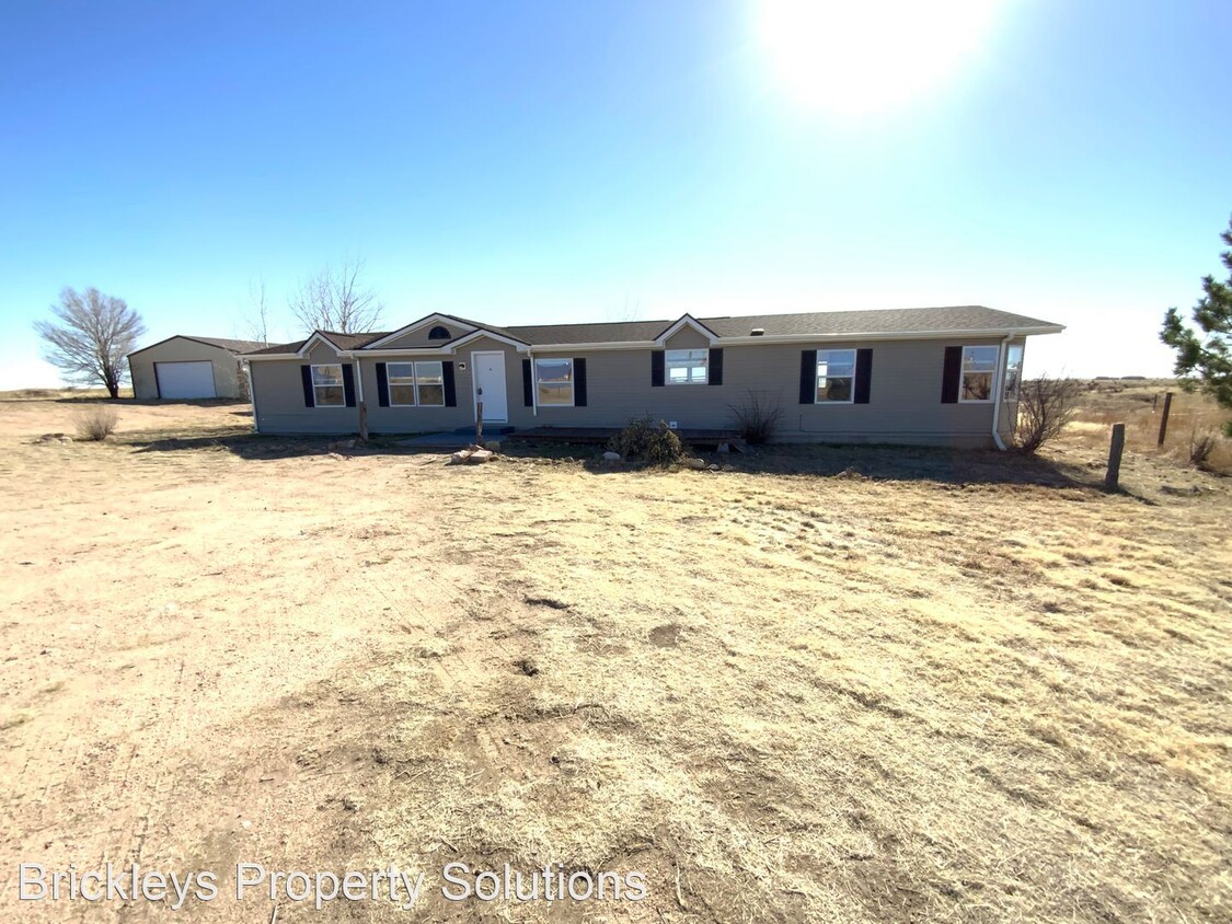 Primary Photo - 4 br, 2.5 bath House - 21415 La Piedra Pt