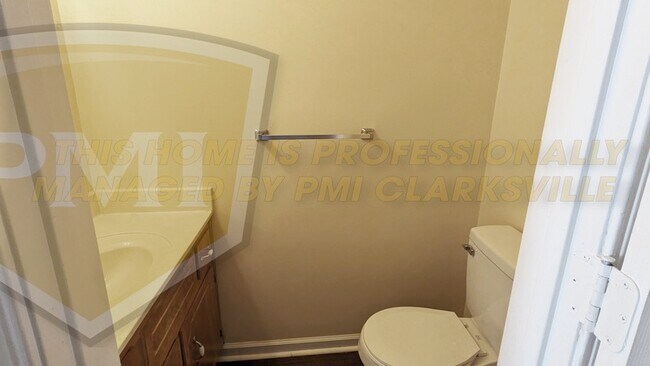 Building Photo - 284 Raleigh Dr