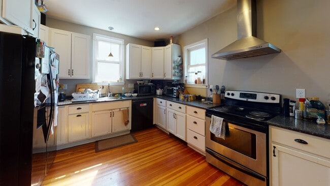 Photo - 70 Larch St. #1 Brighton House