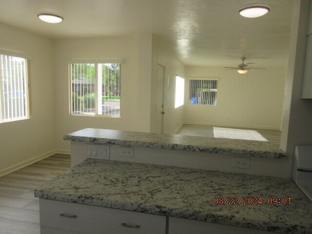 Building Photo - 322 W Highland Ave
