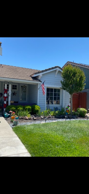 Foto del edificio - 9100 Loganberry Dr