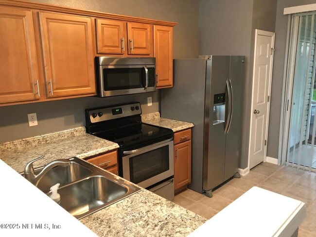 Foto del edificio - 3563 Twisted Tree Ln