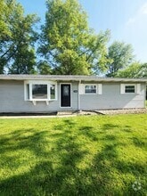 Building Photo - 7920 Ft Amanda Rd