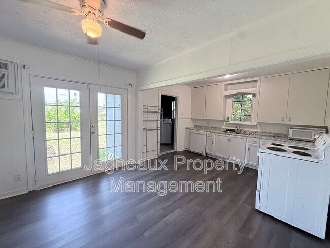 Foto del edificio - 525 Magnolia St