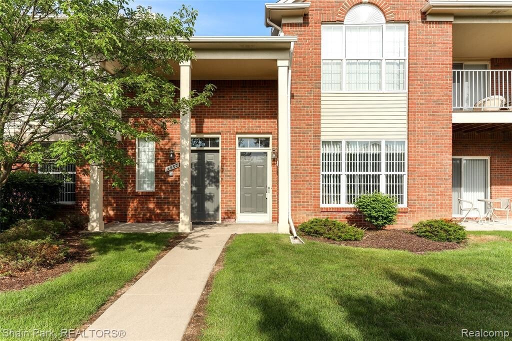 1804 Flagstone Cir, Rochester, MI 48307 Condo for Rent in Rochester