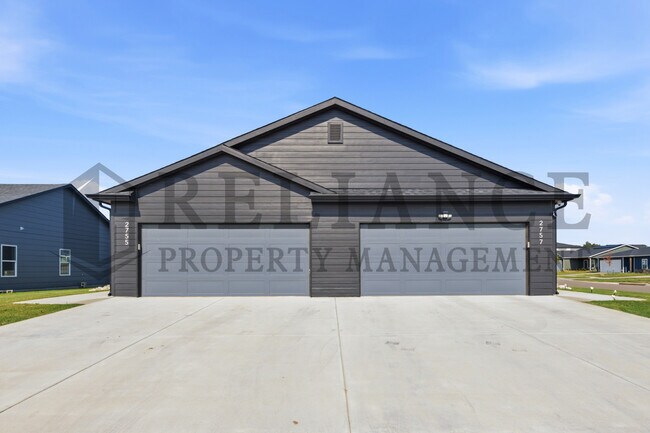 Foto del edificio - 2755 S Greenleaf St