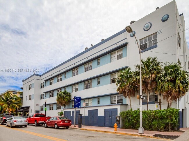 Foto del edificio - 1360 Collins Ave