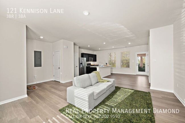 Building Photo - 121 Kennison Ln