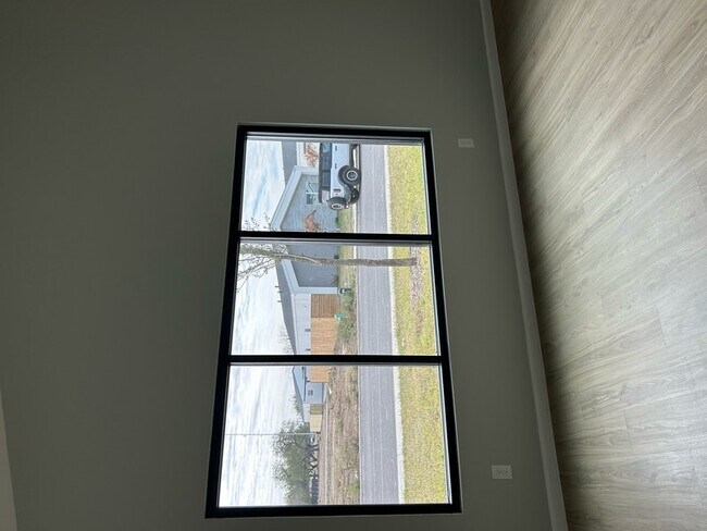 Foto del edificio - 2604 Mockingbird Rd