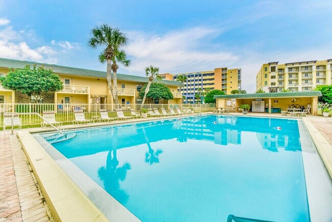 Foto del edificio - 833 Santa Rosa Blvd