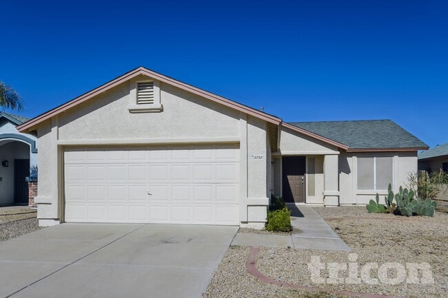 Building Photo - 3732 W Firehawk Dr