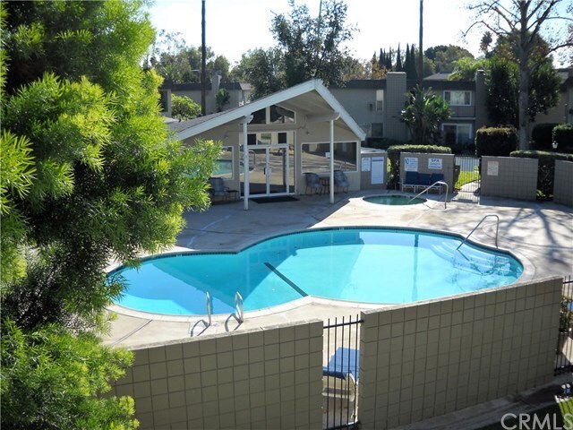 Foto del edificio - 1514 Mitchell Ave