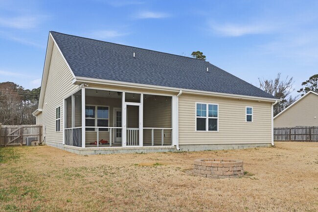 Foto del edificio - 870 Nor-Am Rd