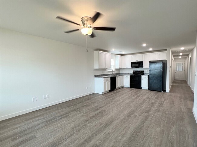 Foto del edificio - 6800 NW Trevy St