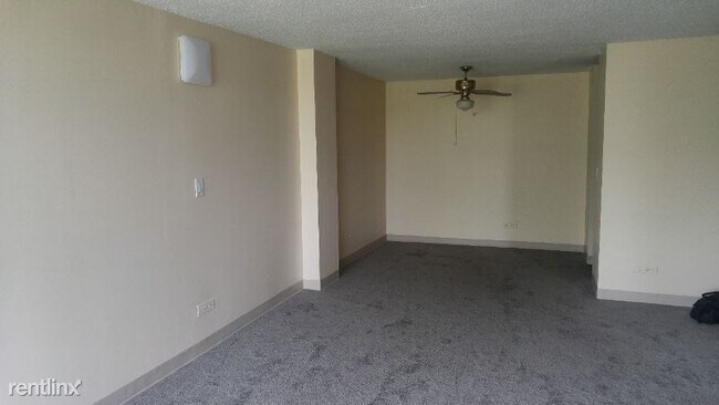 Foto del edificio - 1043 S York Rd