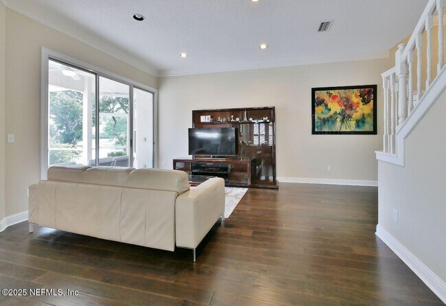 Foto del edificio - 141 Deer Cove Dr