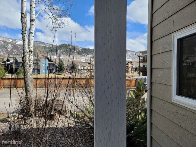 Building Photo - 1 br, 1 bath Condo - 1395 Spart Plaza