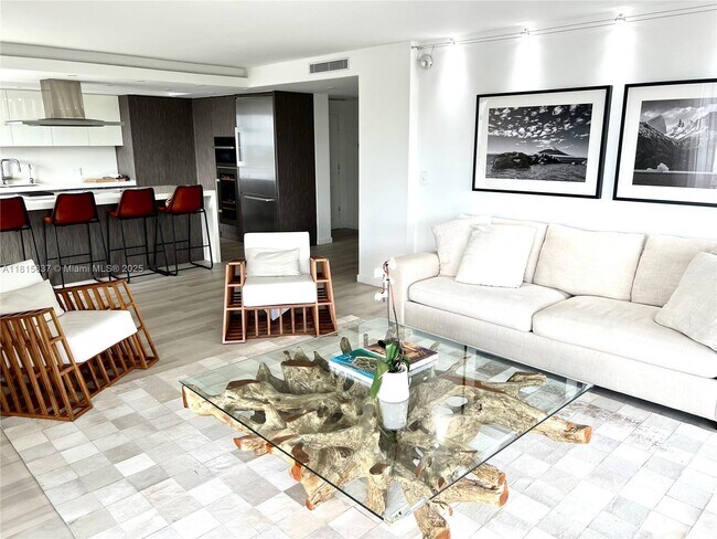 Building Photo - 177 Ocean Lane Dr