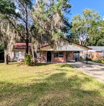 Building Photo - 820 Kelly Dr