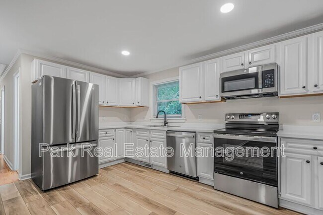 Foto del edificio - 221 Howell St