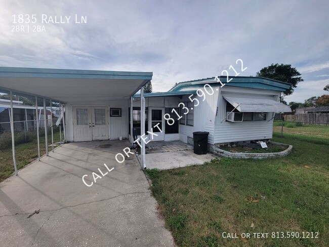 Building Photo - Updated Holiday Mobile Home