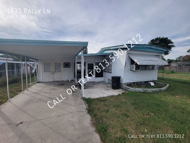 Foto del edificio - Updated Holiday Mobile Home