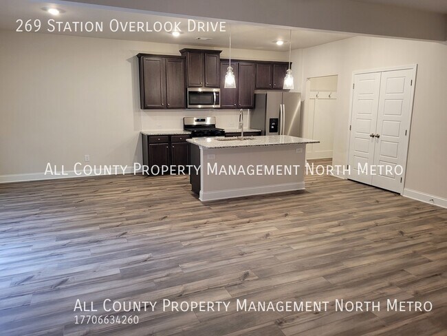 Foto del edificio - New 4BR/2.5BA Home in new Auburn neighborh...