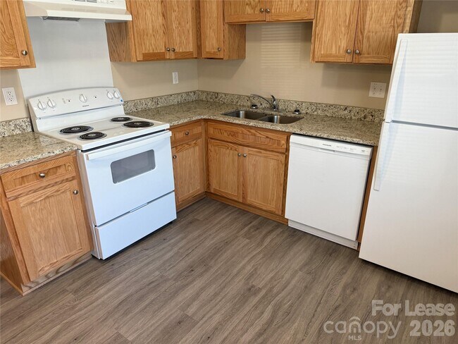 Foto del edificio - 799 Cherry St