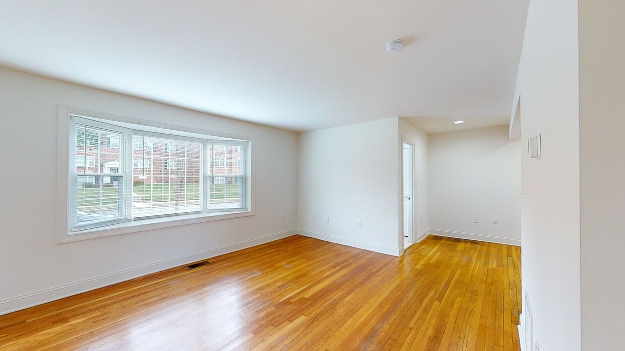 Photo - Rodgers Forge Apartments